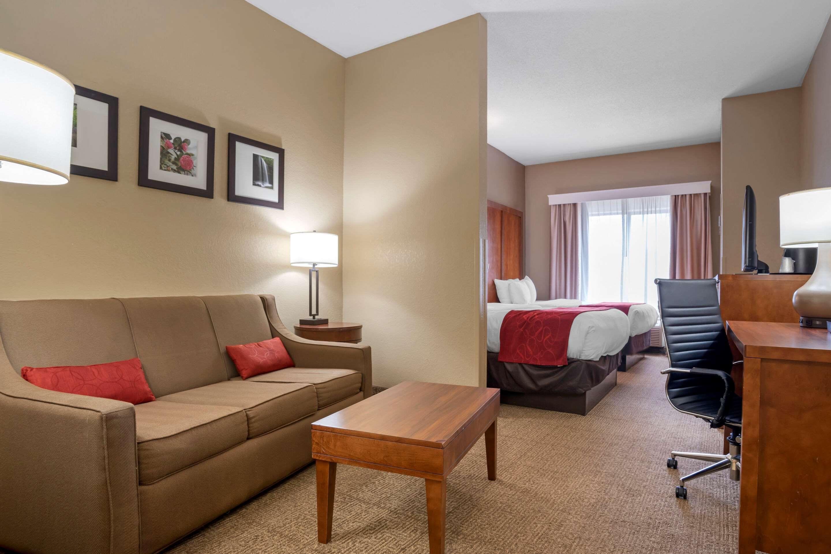 Comfort Suites Oxford I-20 Exit 188 Exterior foto