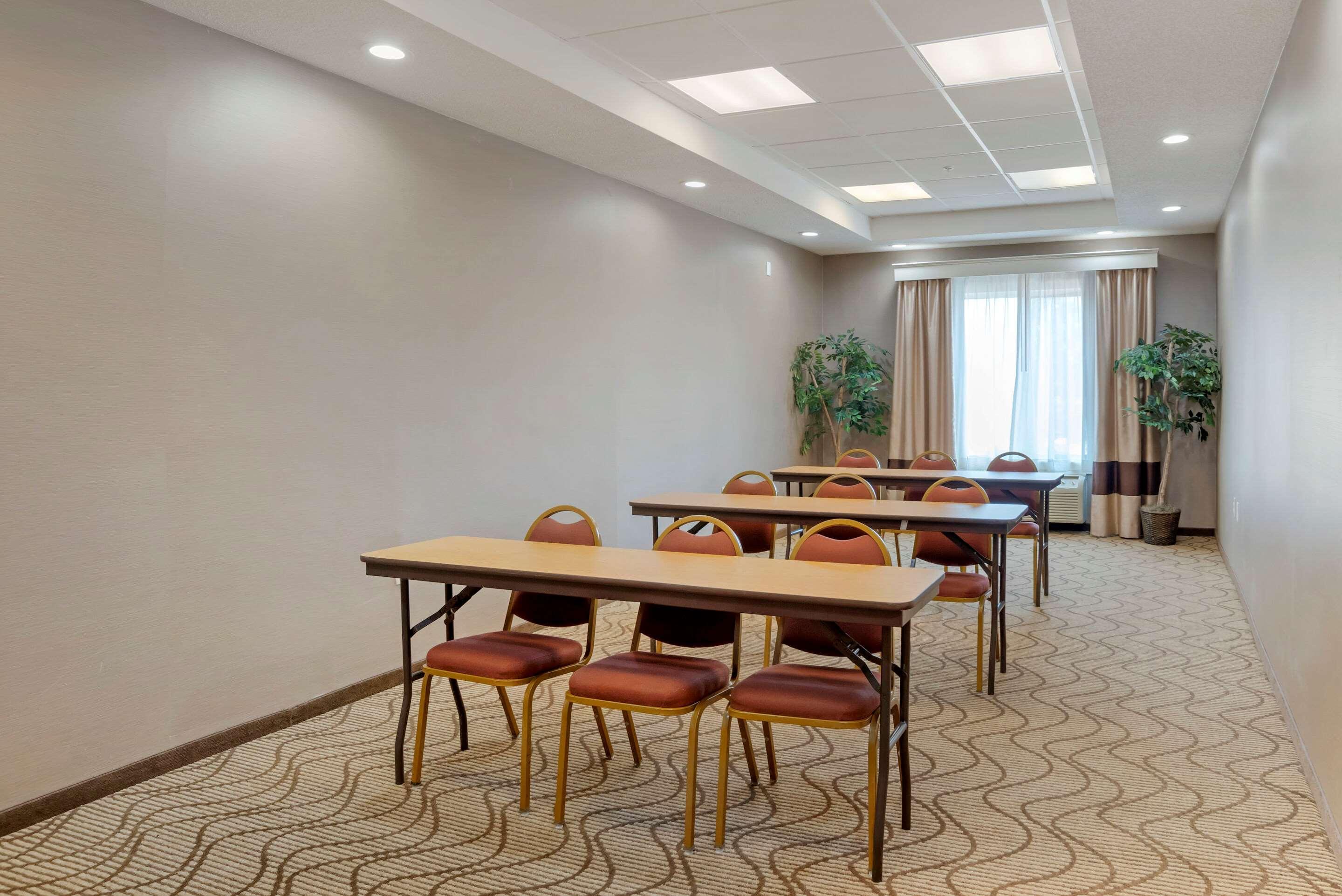 Comfort Suites Oxford I-20 Exit 188 Exterior foto